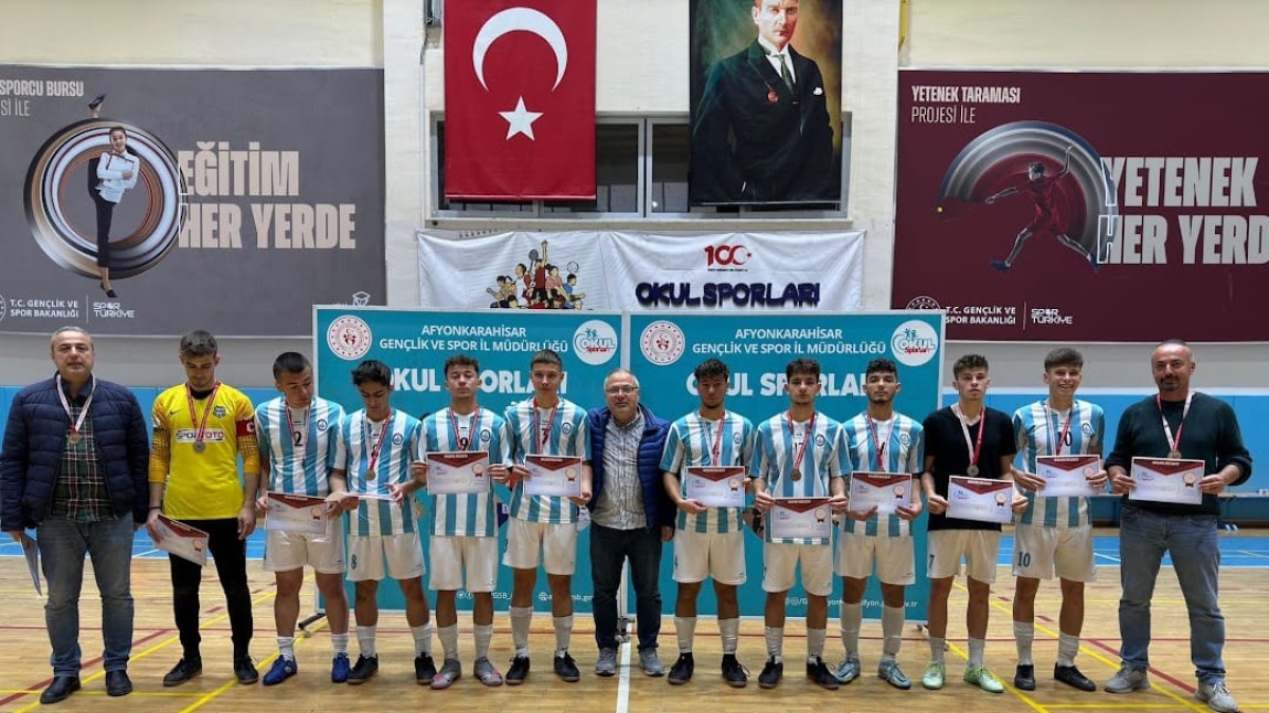 Futsalda Bölge Elemelerinde Yarı Finaldeyiz.